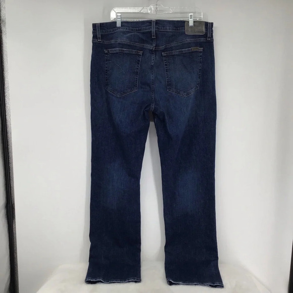 Joe’s Men’s The Classic Staight Leg Jeans Medium Wash size 38 - Picture 3 of 8